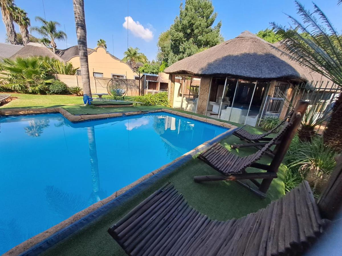 Residential Inn Pretoria-Noord Εξωτερικό φωτογραφία